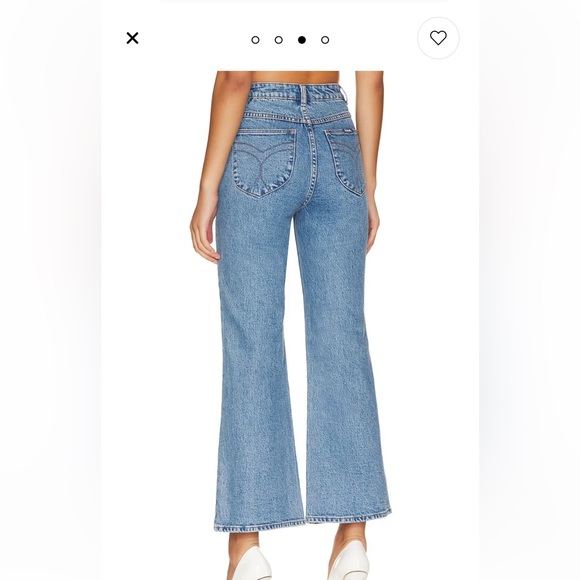 Rolla’s East Coast Flare - Picture 2 of 4